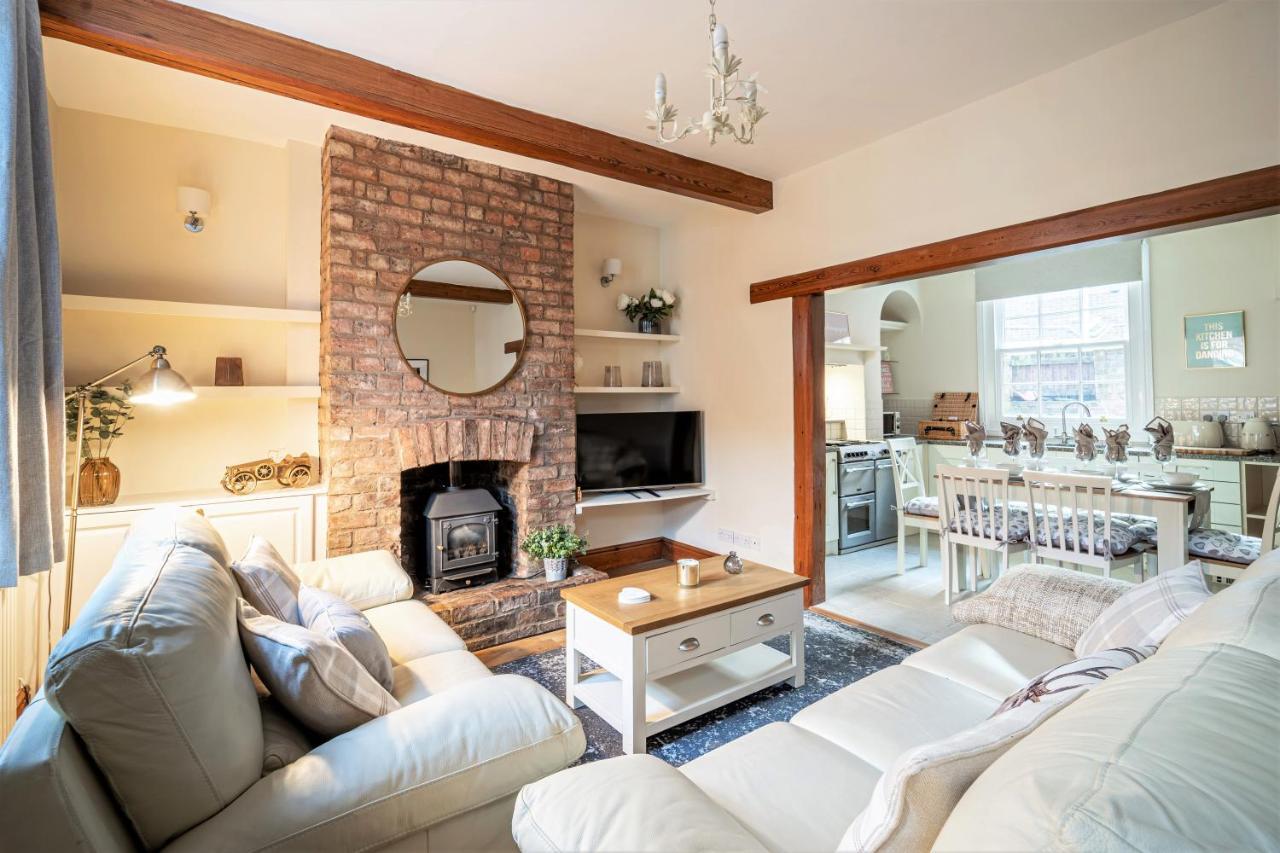 The Cottage In Chester, Sleeps 6 With Free Parking Exteriér fotografie