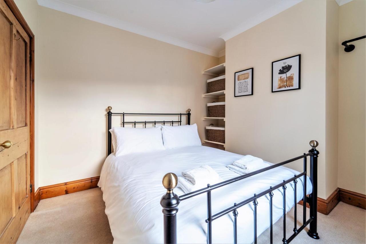 The Cottage In Chester, Sleeps 6 With Free Parking Exteriér fotografie