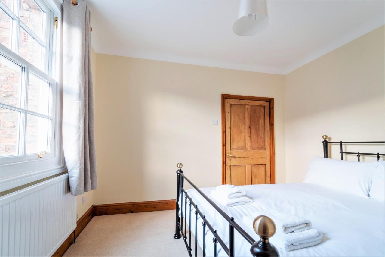 The Cottage In Chester, Sleeps 6 With Free Parking Exteriér fotografie
